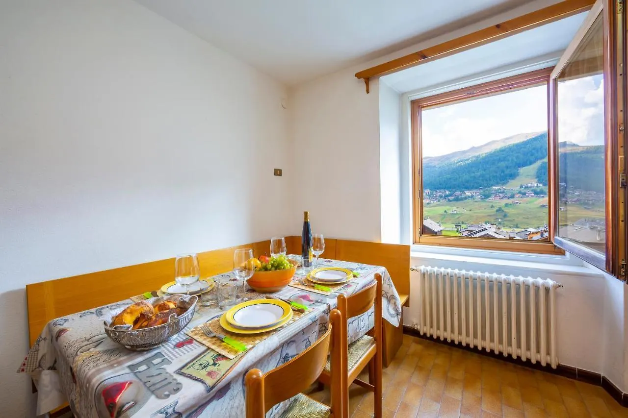 Casa Silvia Ski In - Happy Rentals Livigno 0*,  Italy